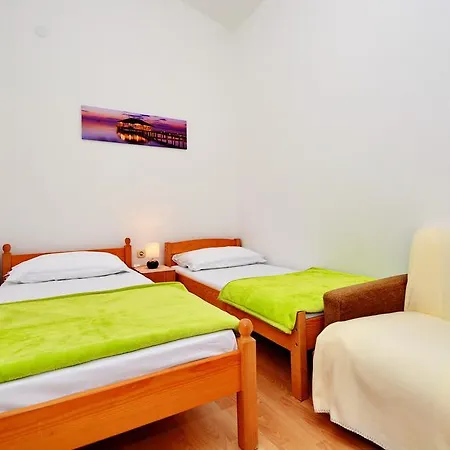 Apartment Vlatka Vir