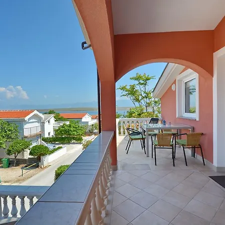 Apartamento Vlatka Vir